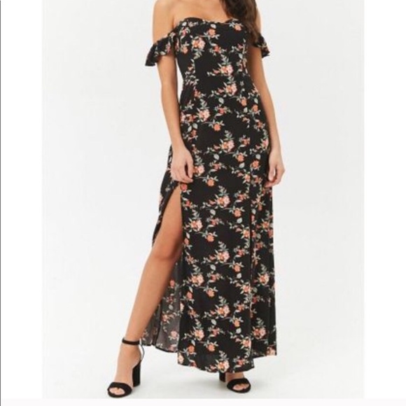 Forever 21 Dresses & Skirts - Floral Maxi Dress *NEVER WORN* Forever 21 Dresses & Skirts - Floral Maxi Dress *NEVER WORN*